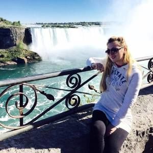 Meet your Posher, Maia