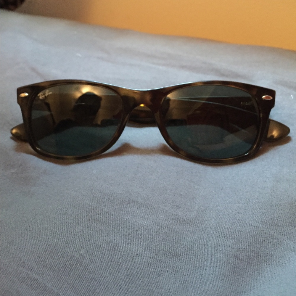 Ray ban wayfarer sunglasses