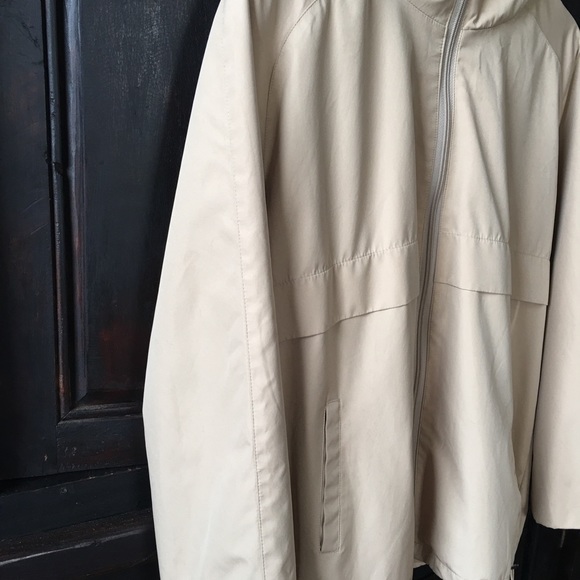 Vintage Chanel  Boutique bomber jacket size large - Picture 2 of 8