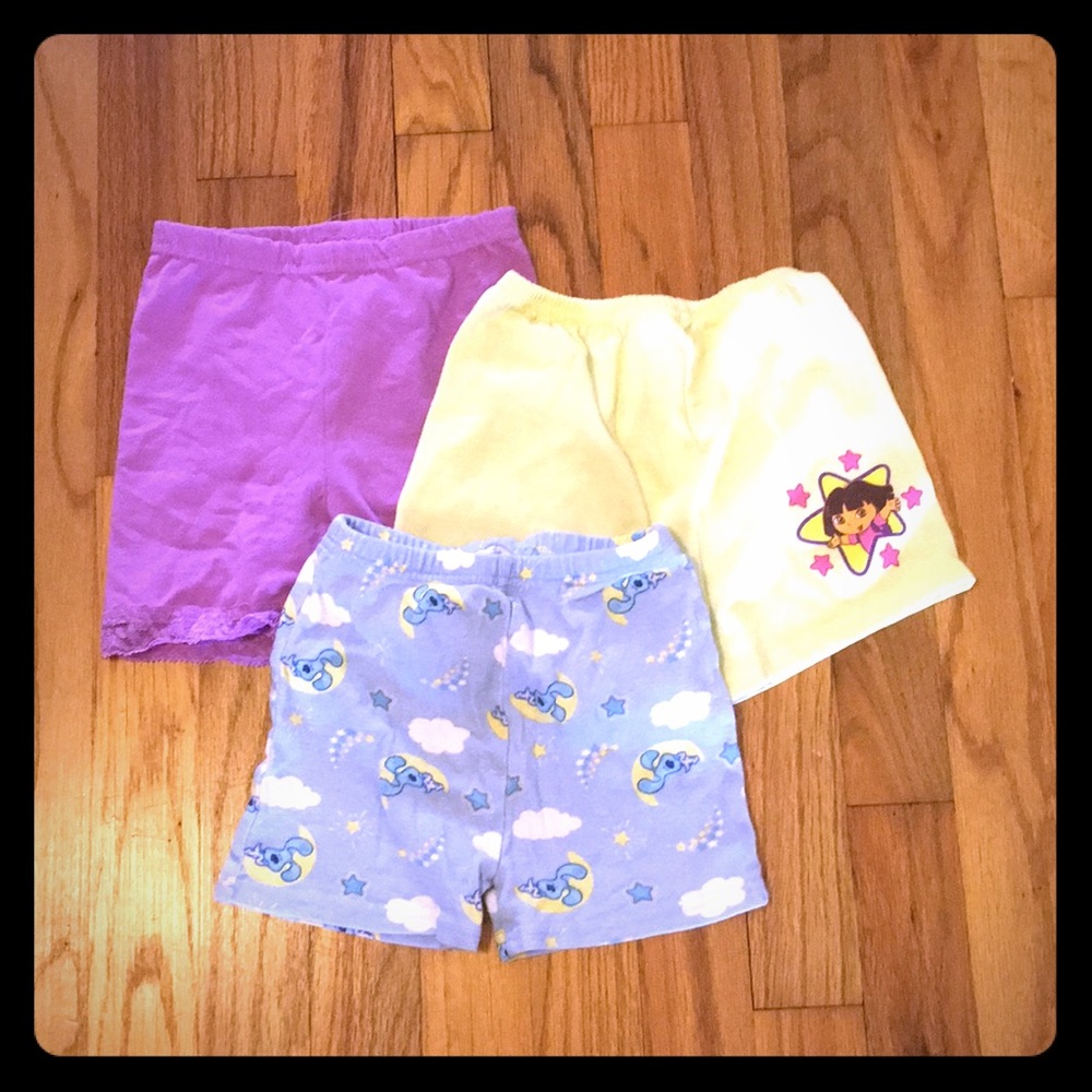 ⚡️Flash sale⚡️Bundle of three pajama shorts 3T
