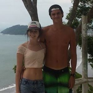 Meet your Posher, Camille