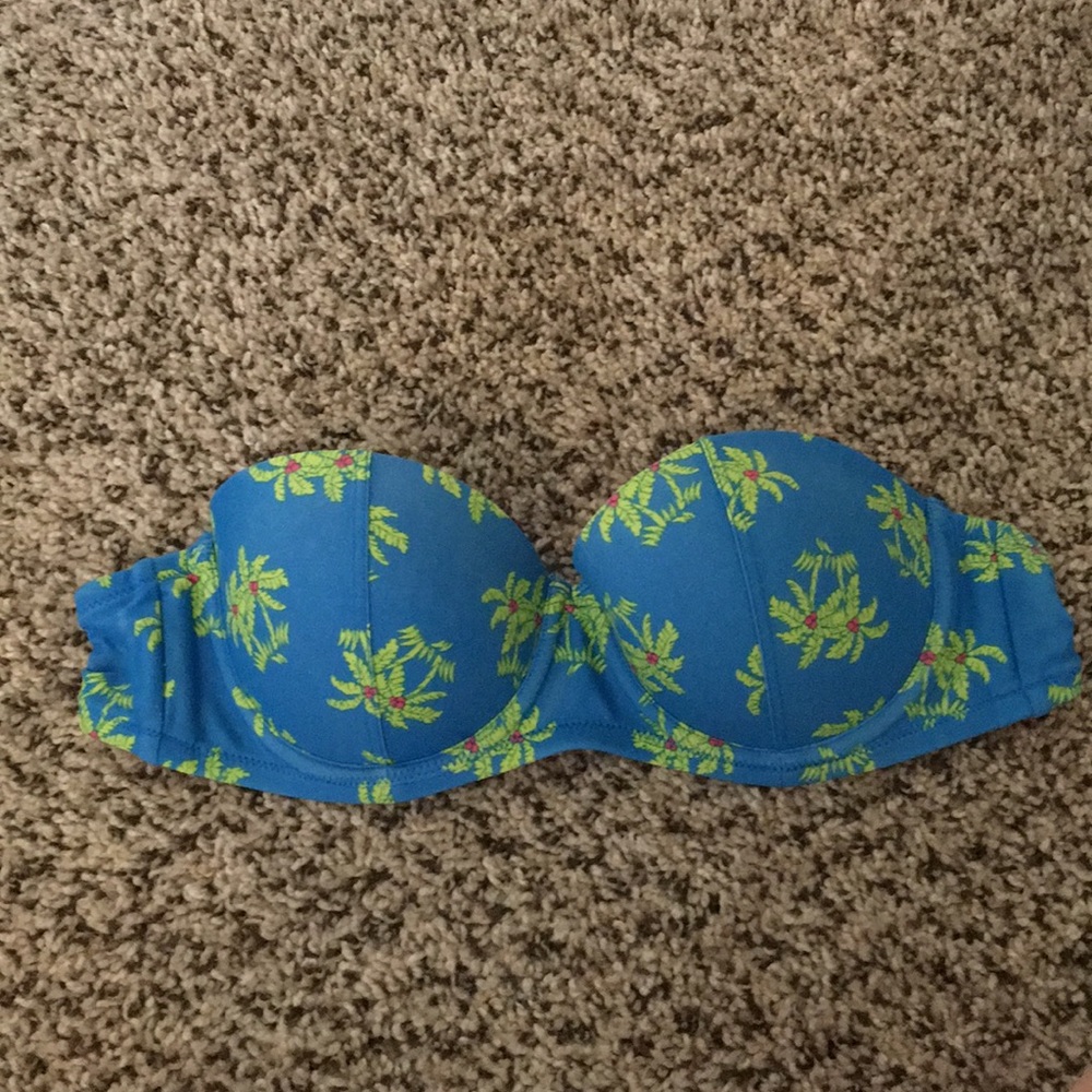 Push up bikini top