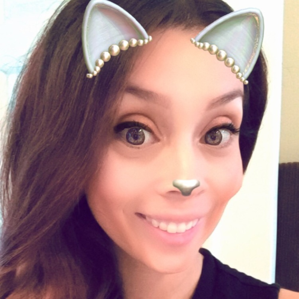 Meet your Posher, Lizzette