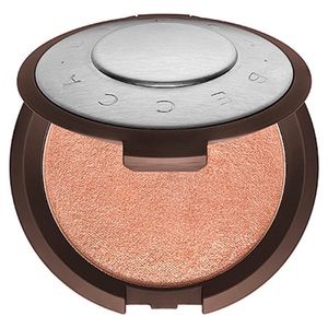 BECCA HIGHLIGHTER IN ROSE GOLD ✨