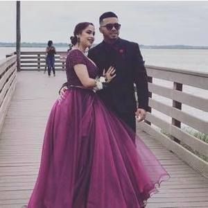 Meet your Posher, Carlos