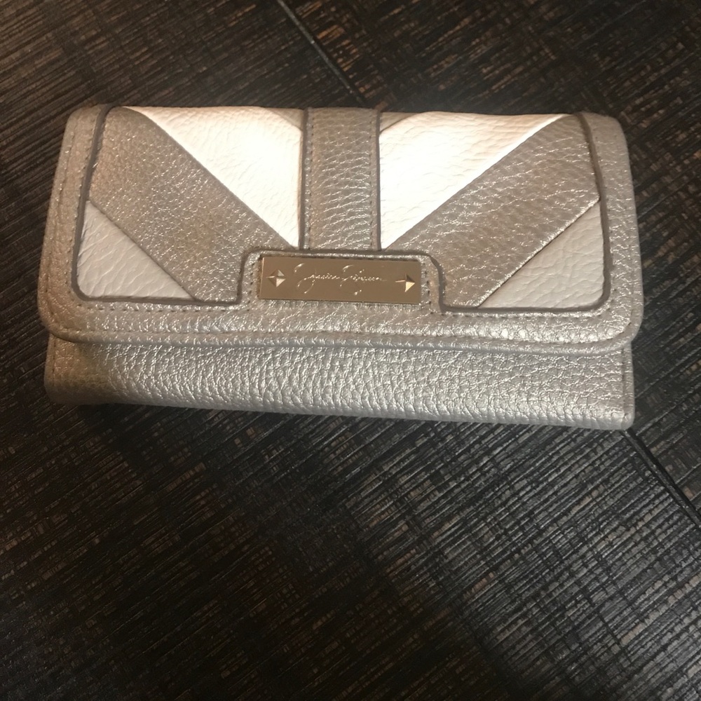 Jessica Simpson wallet