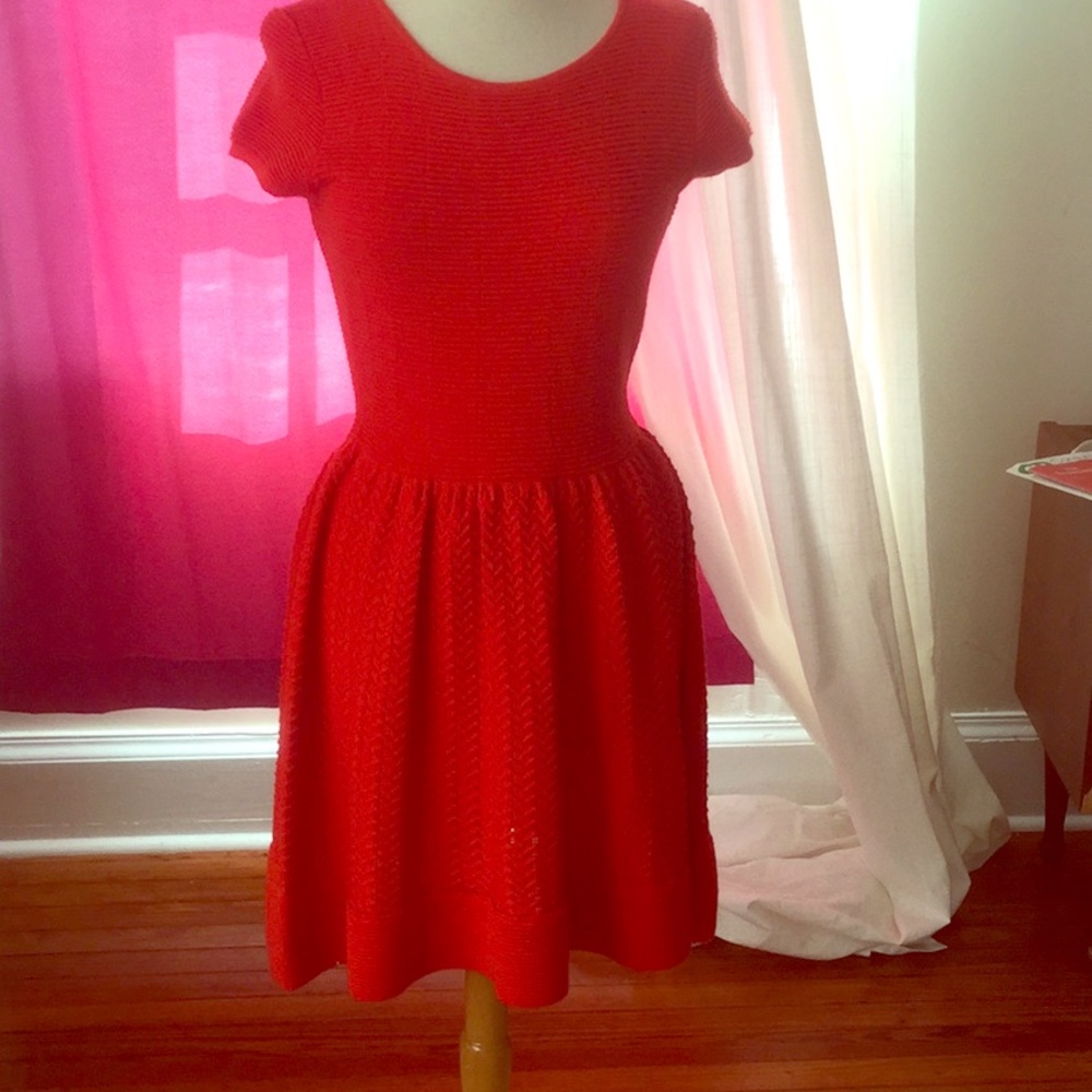 Beautiful Red Cynthia Steffe Wool Dress Size M NWT