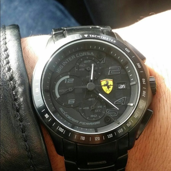 Watch ⌚️ - Picture 1 of 2