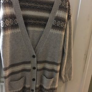 Long GAP sweater