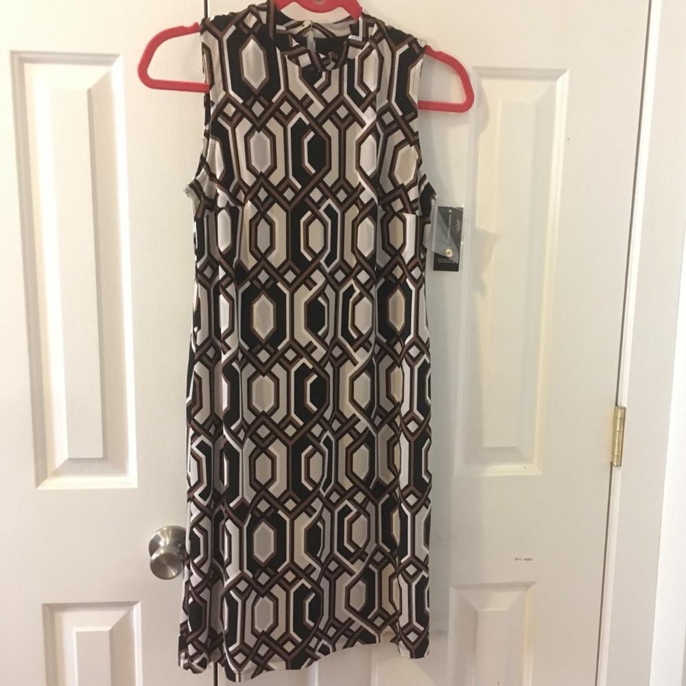 Geometric pattern dress