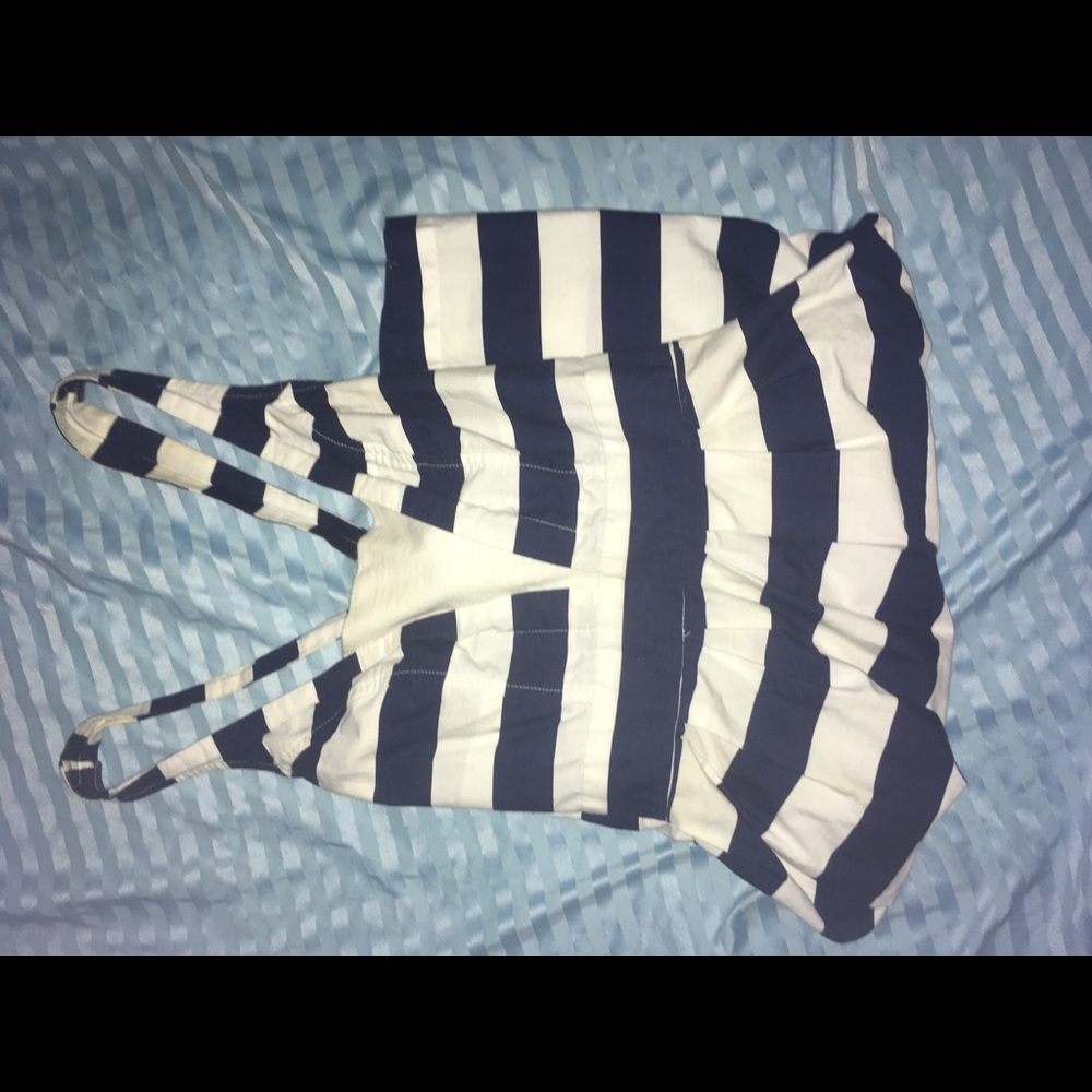 Cute summer time dress!