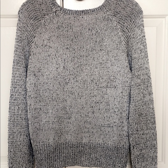 H&M divided sweater size ADULT SMALL - Picture 4 of 5