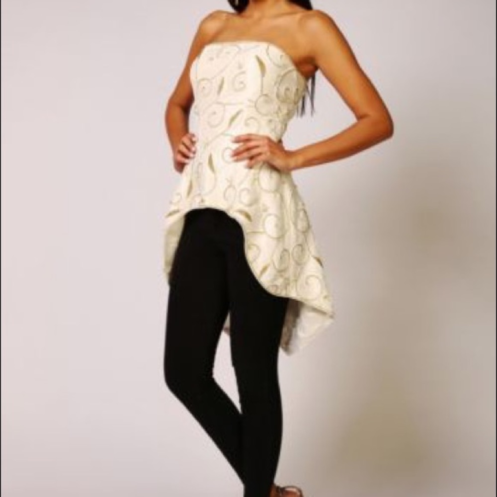 Virgos Lounge Ivory top