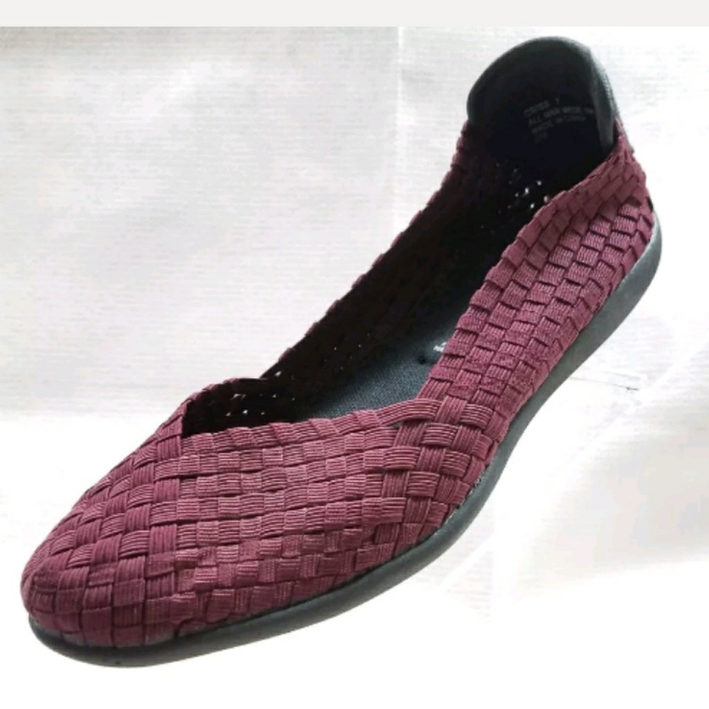 Steve Madden Steve Purple weave flats size 7M