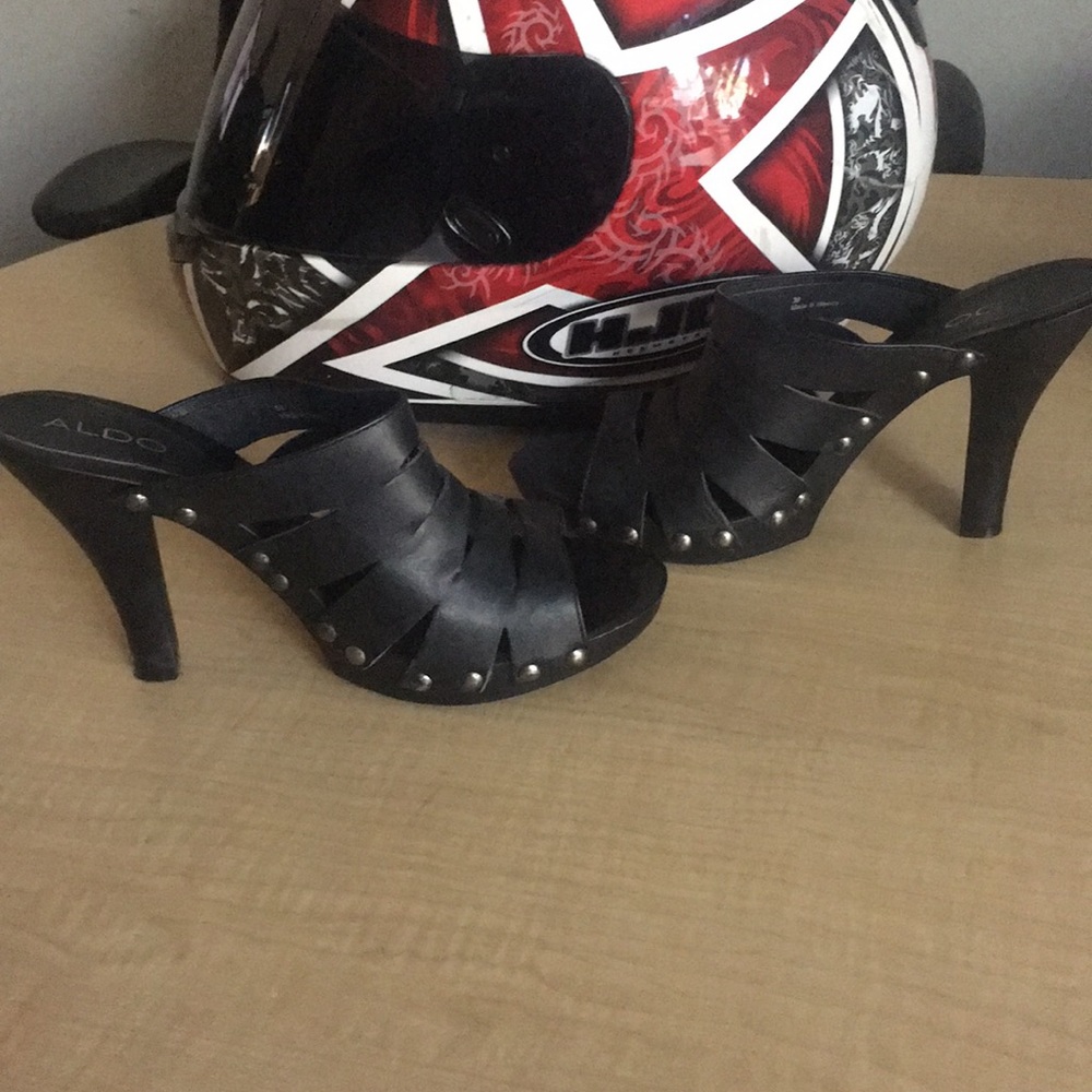 Aldo size 8 heels