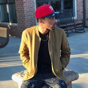 Meet your Posher, Kameron