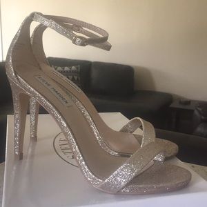 Steve Madden STECY heels