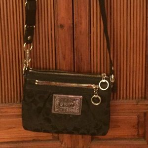 Small Coach shoulder bag