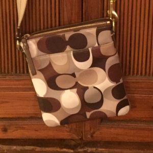 Small Coach shoulder bag