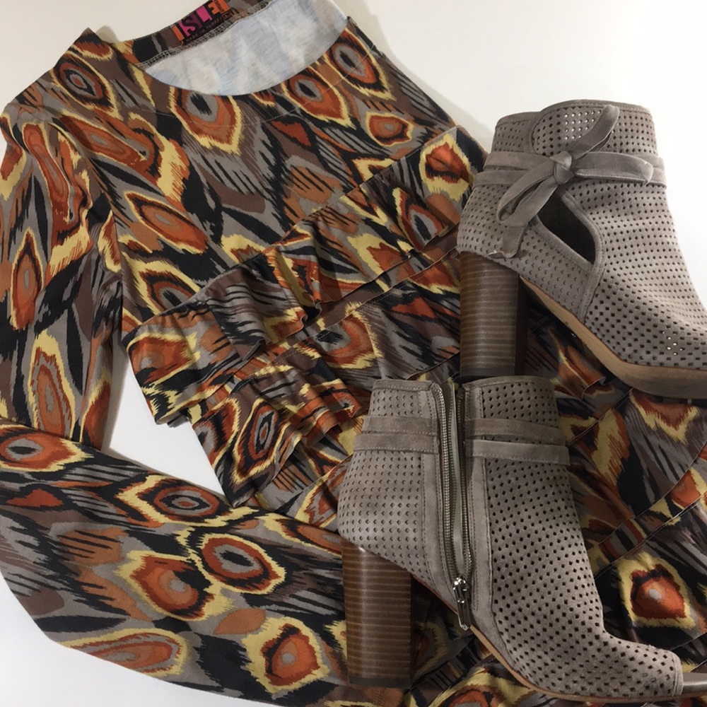 EUC ISLE BOHO CHA CHA DRESS LONG SLEEVE