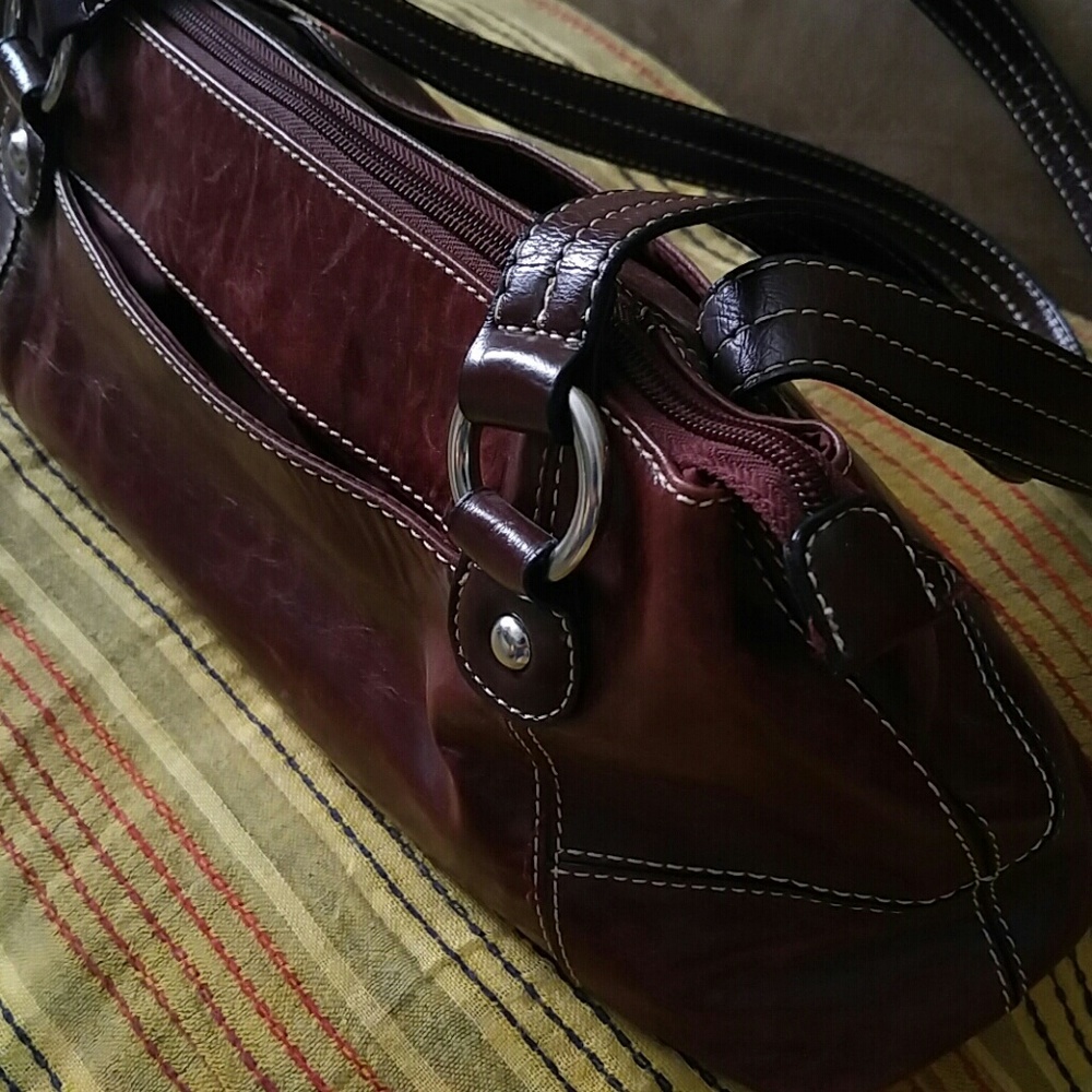 🔴SOLD🔴GIANNI BERNINI purse