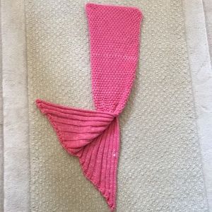 Pink Mermaid Tail Blanket