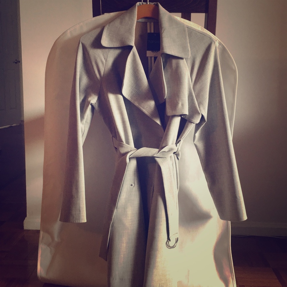 ❌❌ SOLD❌❌ NWT Sold Out Top Shop Trench in US2