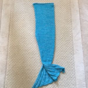 Blue Mermaid Tail Blanket