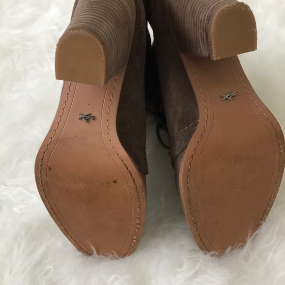 Kenneth Cole - Picture 2 of 2