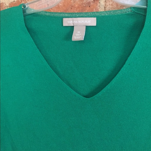 Banana Republic Sweater - Picture 2 of 2