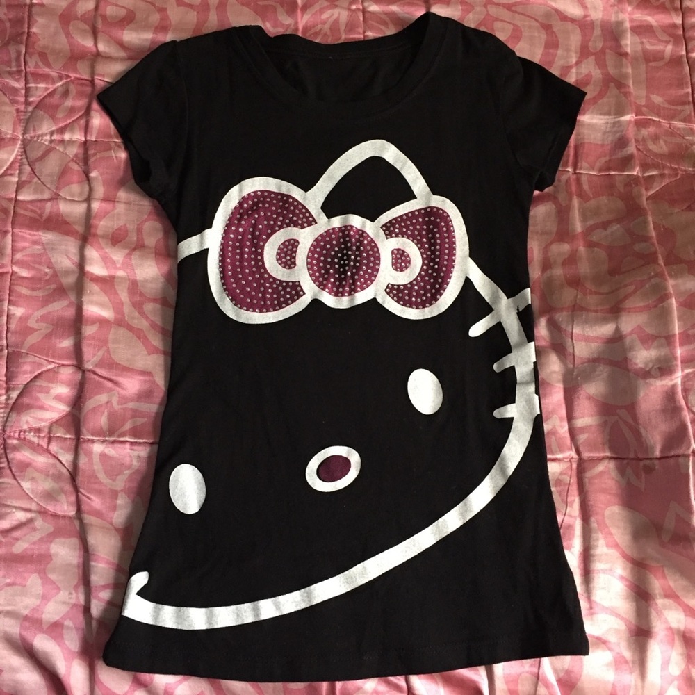 hello kitty t shirt!