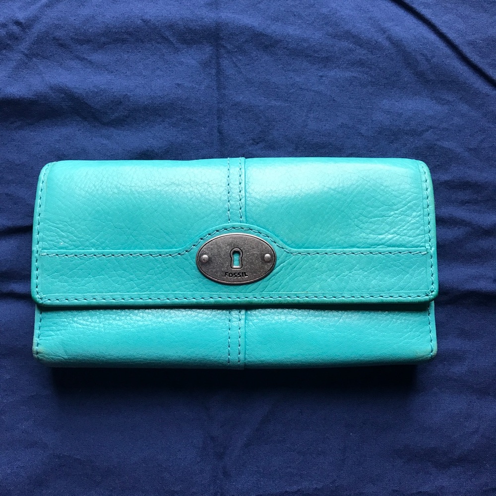 Fossil tri-fold wallet.  Teal Green.