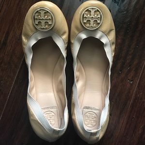 Tory Burch Caroline Ballerina Flat - nude