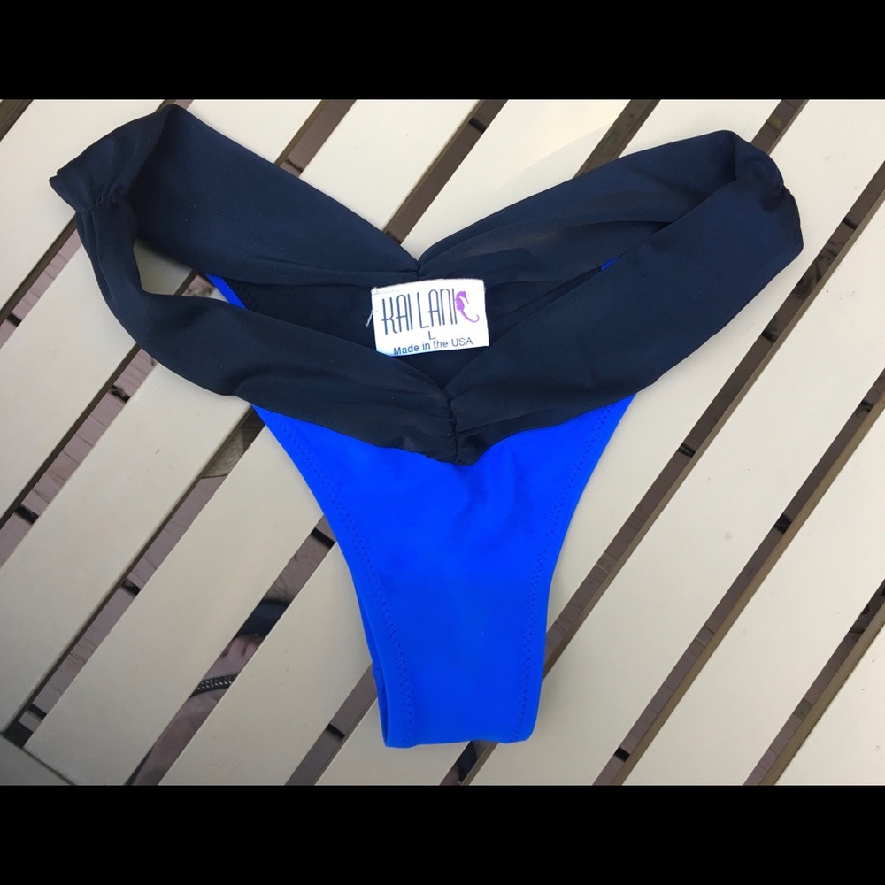 Kailani swim suit bottoms black blue NWOT