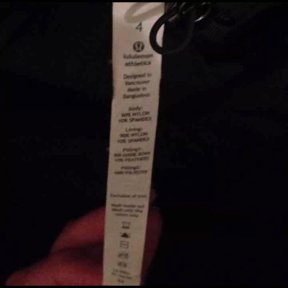 SOLD⚡️Flash Sale 🍋 Lululemon down fluff pullover - Picture 4 of 4