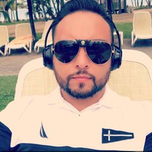 Meet your Posher, Juan