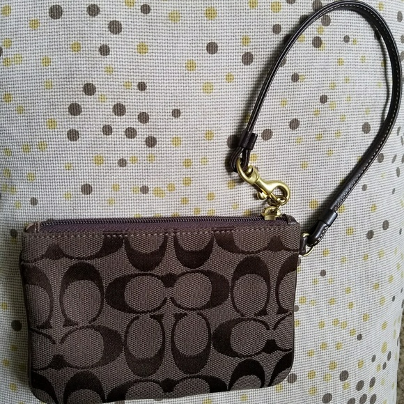 Brown Coach Wristlet. 💜💜Host Pick 💜💜 - Picture 3 of 3