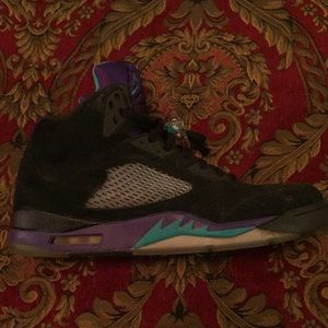 Black Grape Jordan 5's