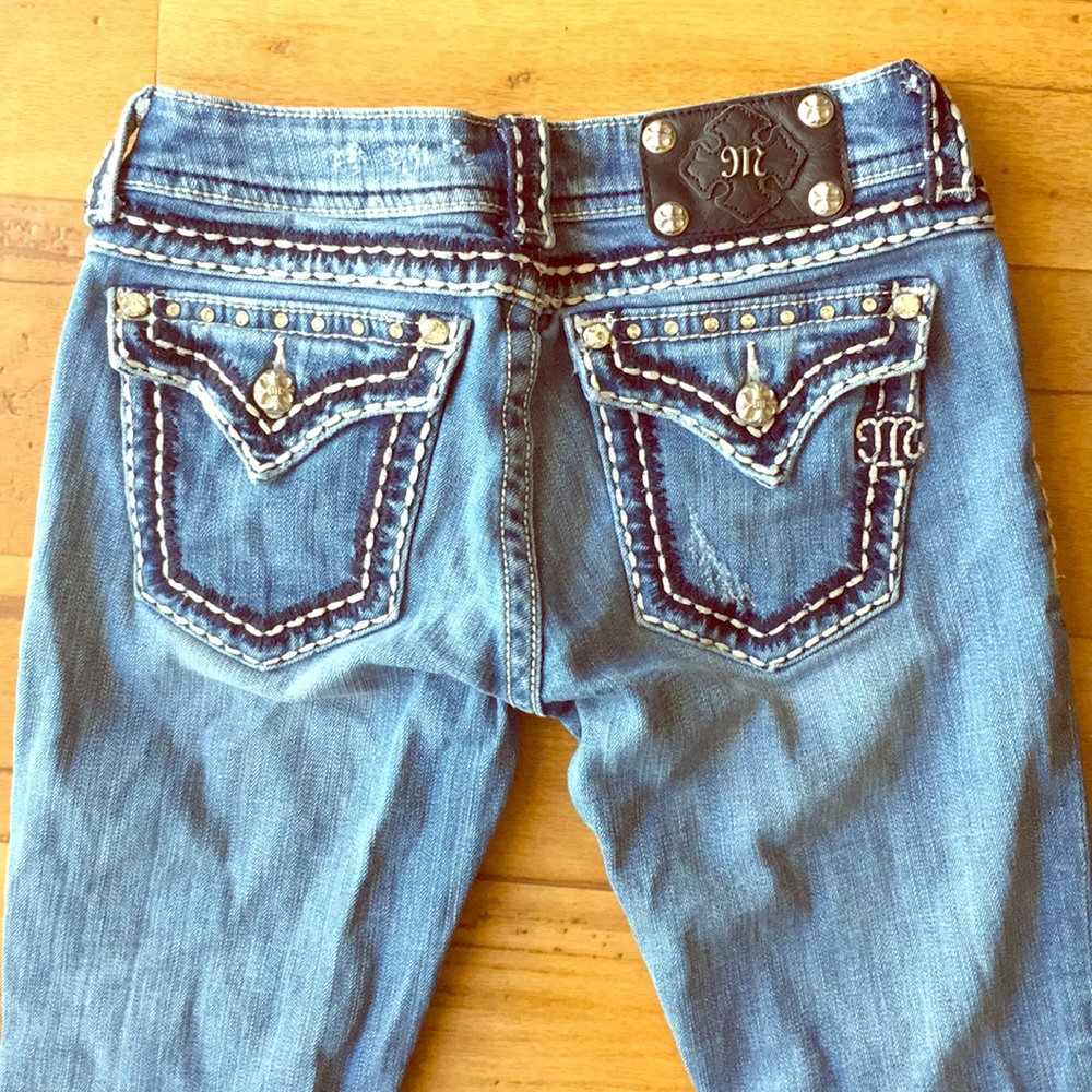 Miss Me Cropped Jeans