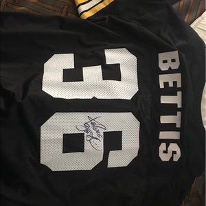 Meet your Posher, Keri