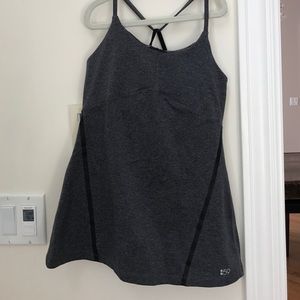 Splits 59 Yoga Top medium