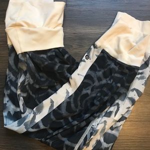 Lululemon Dance Crop Pant