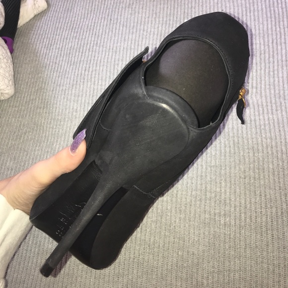 Booties - Picture 7 of 8