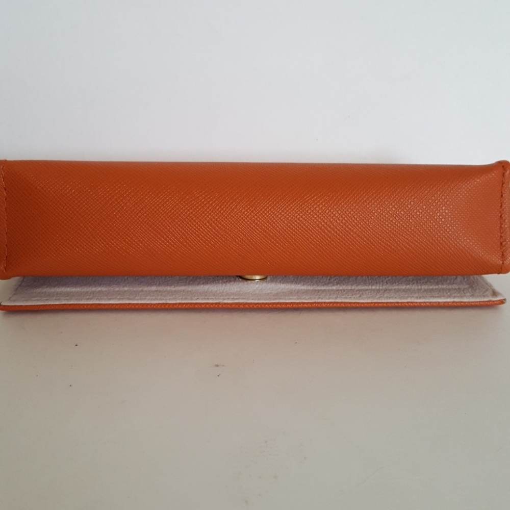 TORY BURCH EYEGLASS CASE w/DUSTBAG - Picture 3 of 6