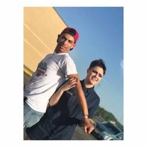 Meet your Posher, Sam