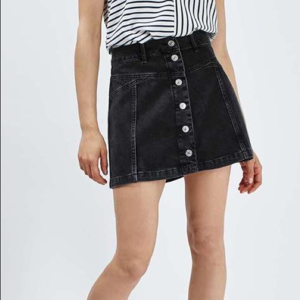 Top shop moto black jean skirt