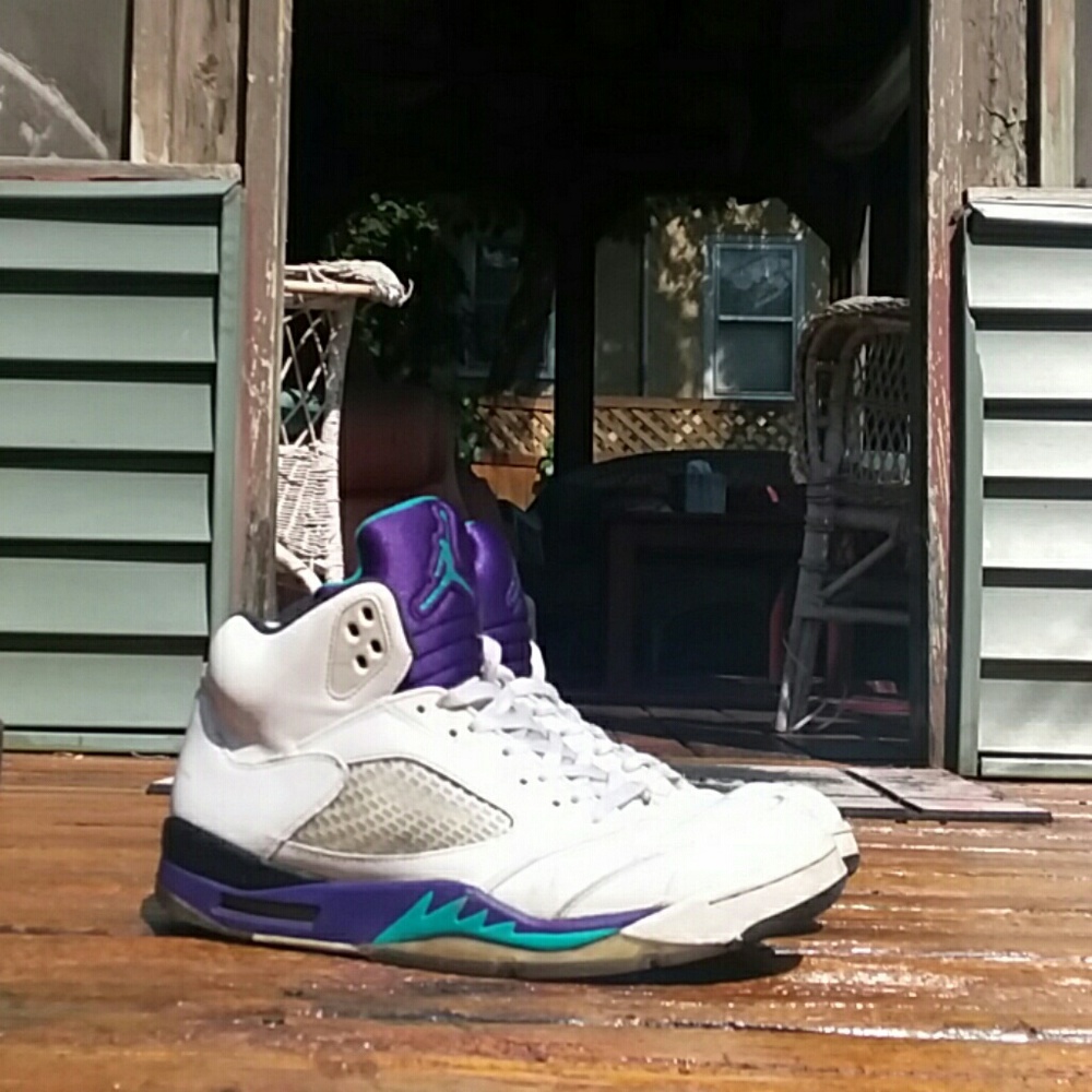 Jordan 5's- Grapes