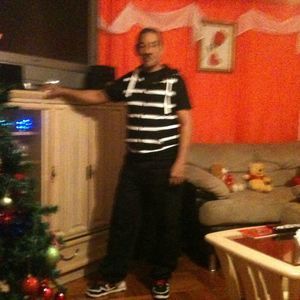 Meet your Posher, Tomas