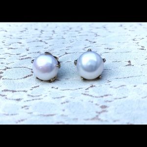 Lulu Frost Lustre Pearl Studs