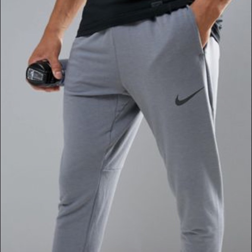 Men's Nike Dry Fleece Training Pants size Small